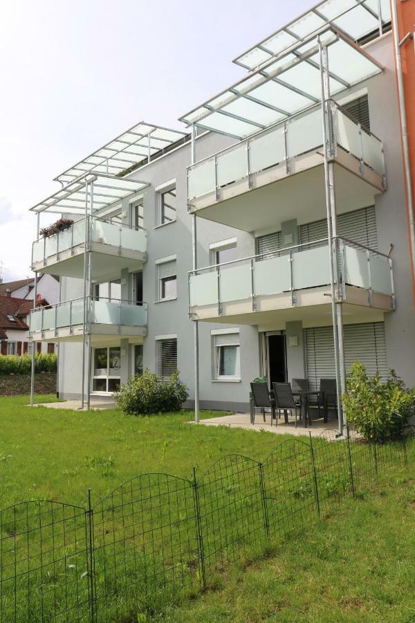 Apartwehr Business&Ferien Apartment Gelb Esterno foto